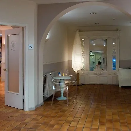 Cesar Hotel Vilanova i la Geltrú