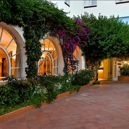 Hotel Cesar