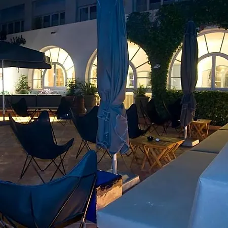 Cèsar Hotel Vilanova i la Geltrú