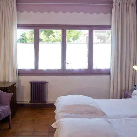 Cesar Hotel Vilanova i la Geltrú