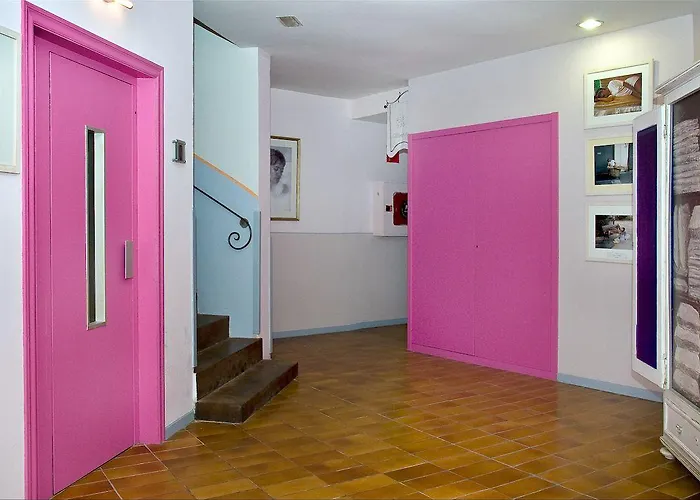 Cesar 3* Vilanova i la Geltrú